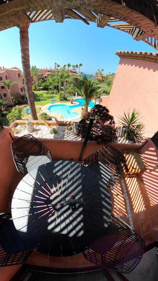 Lovely Penthouse On The Beach, Amazing Views Lejlighed Marbella