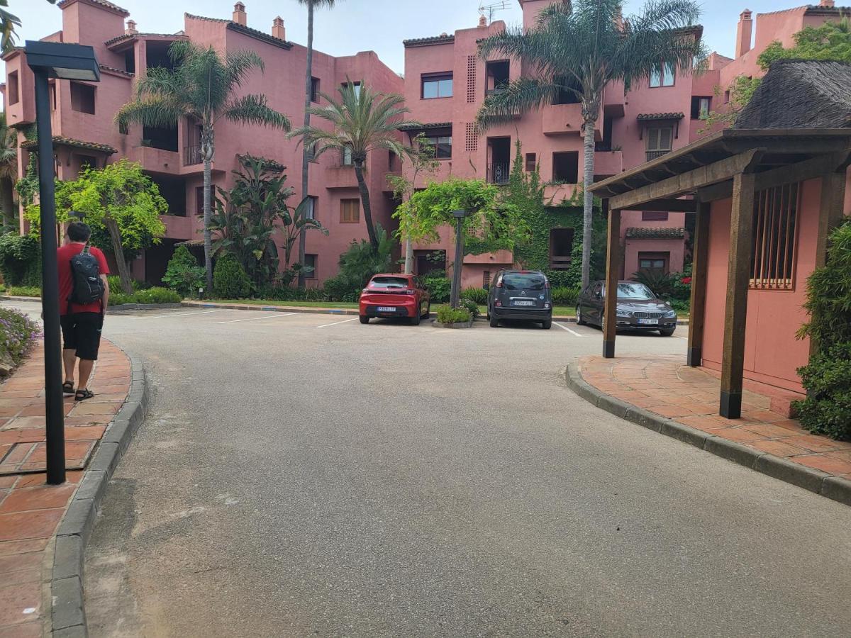 Lejlighed Lovely Penthouse On The Beach, Amazing Views Marbella